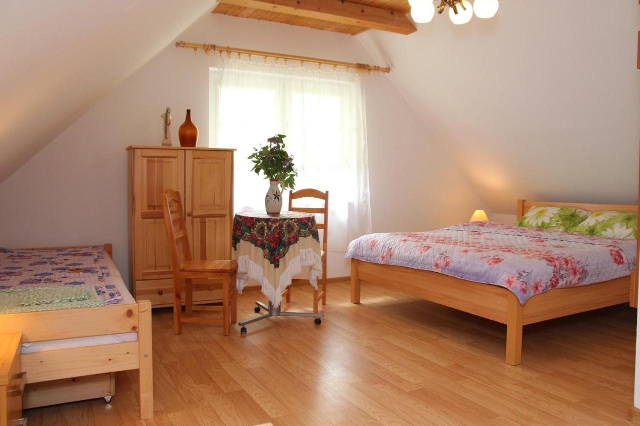 Villa Zamsowka Guciow Esterno foto