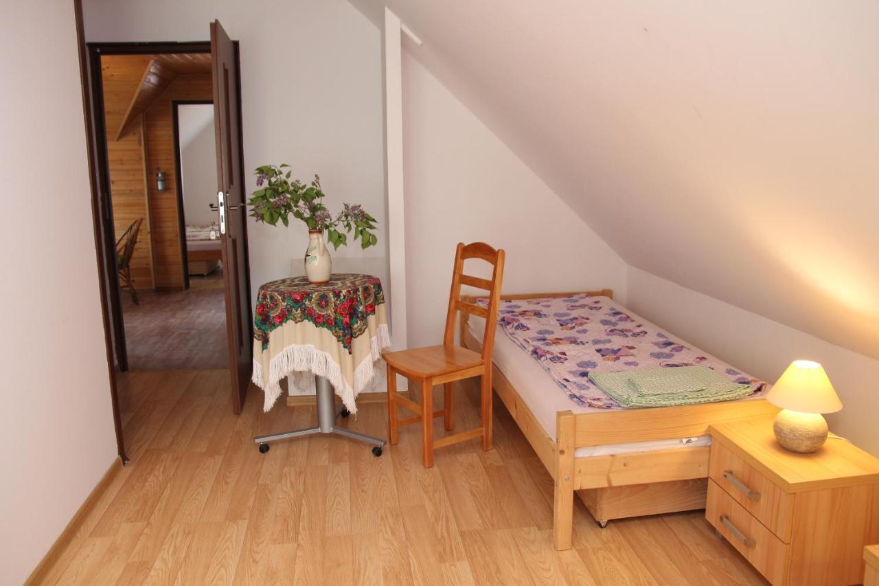 Villa Zamsowka Guciow Esterno foto